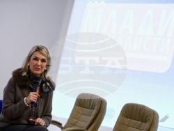 Българска телеграфна агенция - Европейски парламент - обучение за млади журналисти - Модул: Европейският съюз в превод: как разказваме за Европа на достъпен език? - Среща с Десислава Минчева