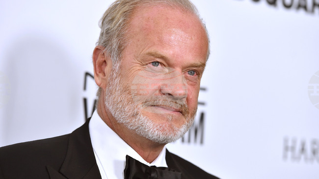 Седемдесетгодишният актьор Келси Грамър оповести раждането на осмото си дете