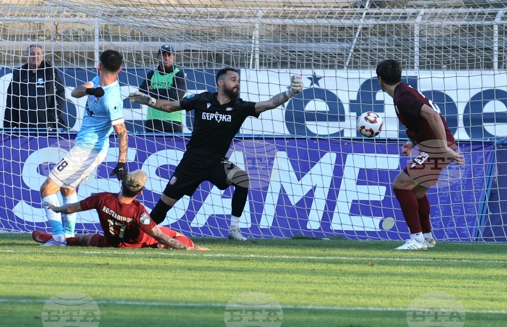 Фратрия спечели дербито с Вихрен Сандански във Втора лига