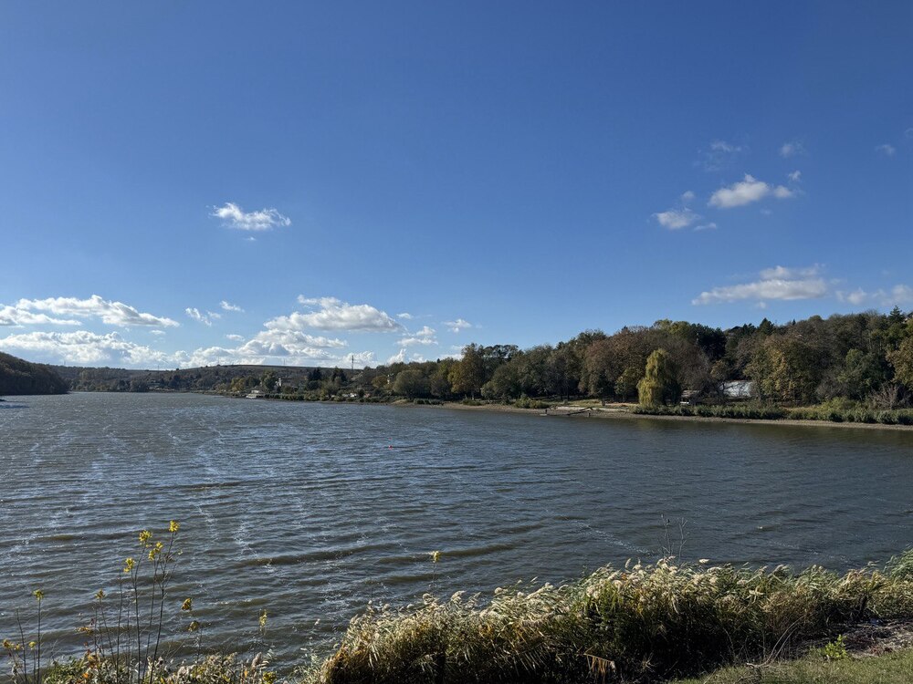 Денонощни патрули следят за незаконен риболов в язовира край русенското село Николово