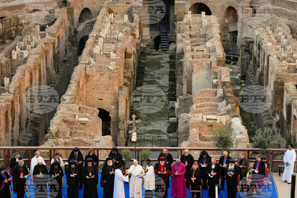 Italy Pope Peace Meeting