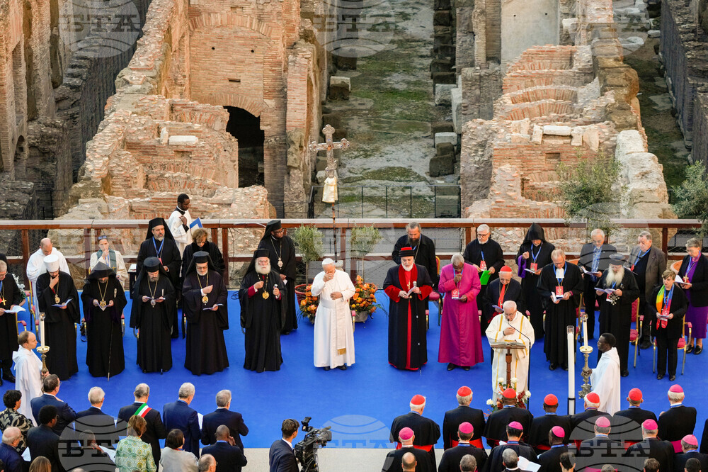 Italy Pope Peace Meeting