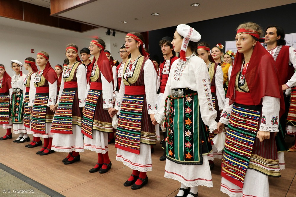 Канада - Отава - Български фолклорен фестивал