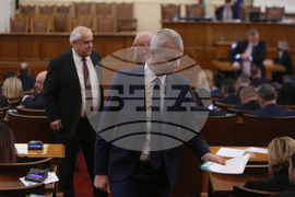 Парламент - заседание - Костадин Костадинов