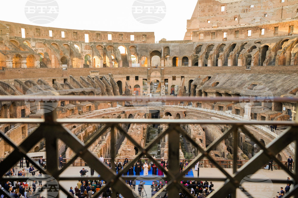 Italy Pope Peace Meeting