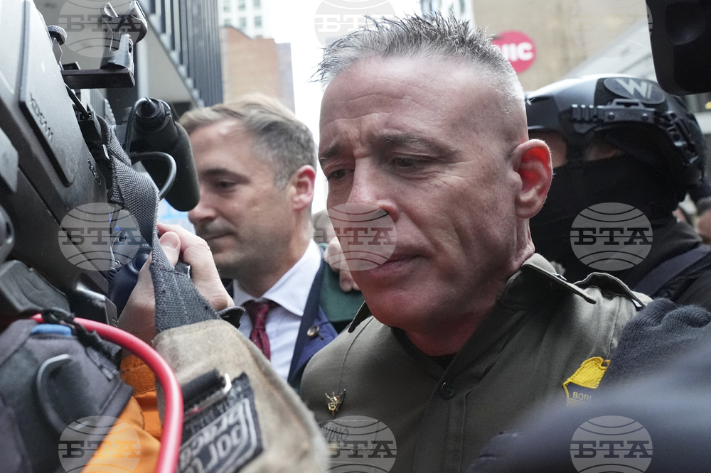 APTOPIX Federal Enforcement Chicago