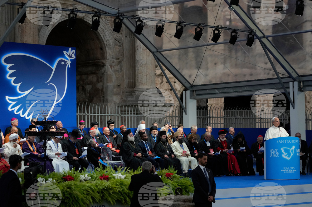 Italy Pope Peace Meeting