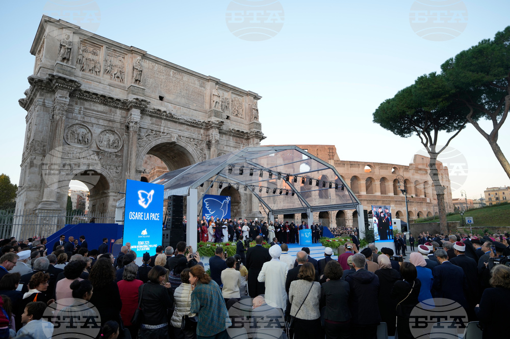 Italy Pope Peace Meeting