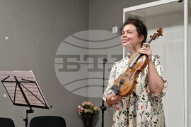 Свищов - роман „Вестоносец от бъдещето“ - представяне