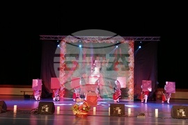 Габрово - ансамбъл "Чинари" - спектакъл