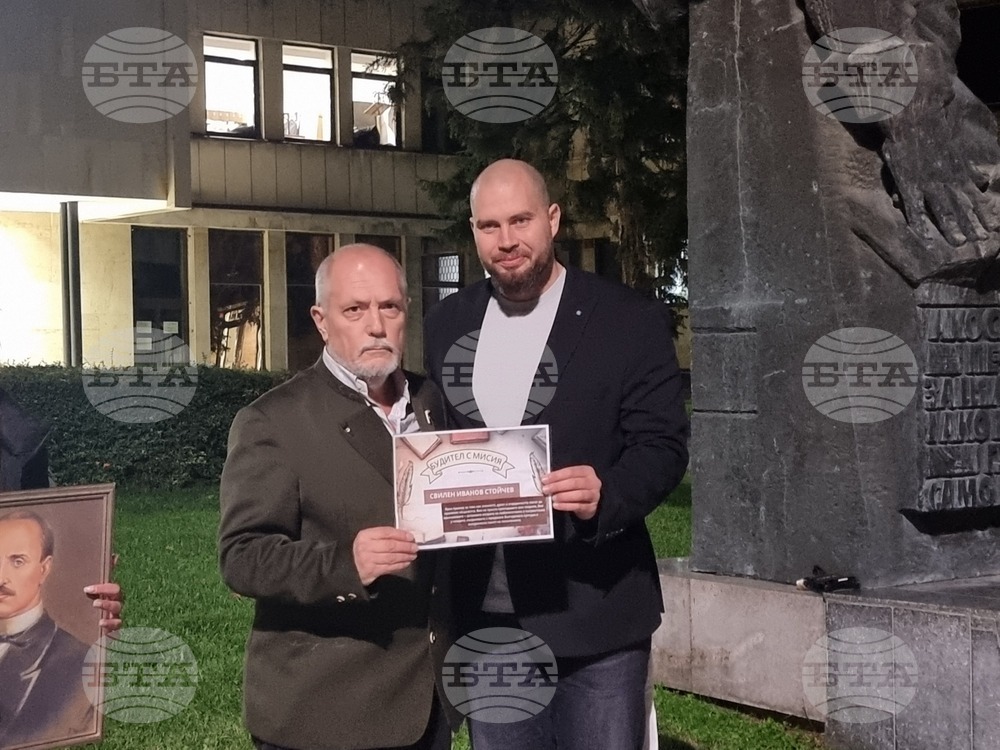 Плевен - факелно шествие - ученици