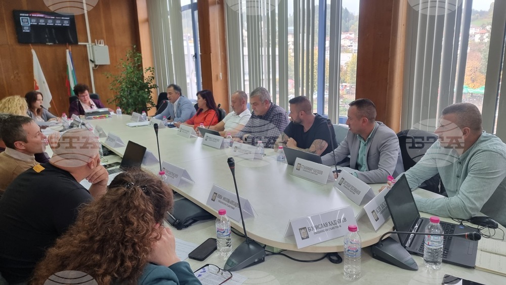 Общинският съвет в Златоград одобри предложение за обявяване на обществена поръчка за градската автобусна линия