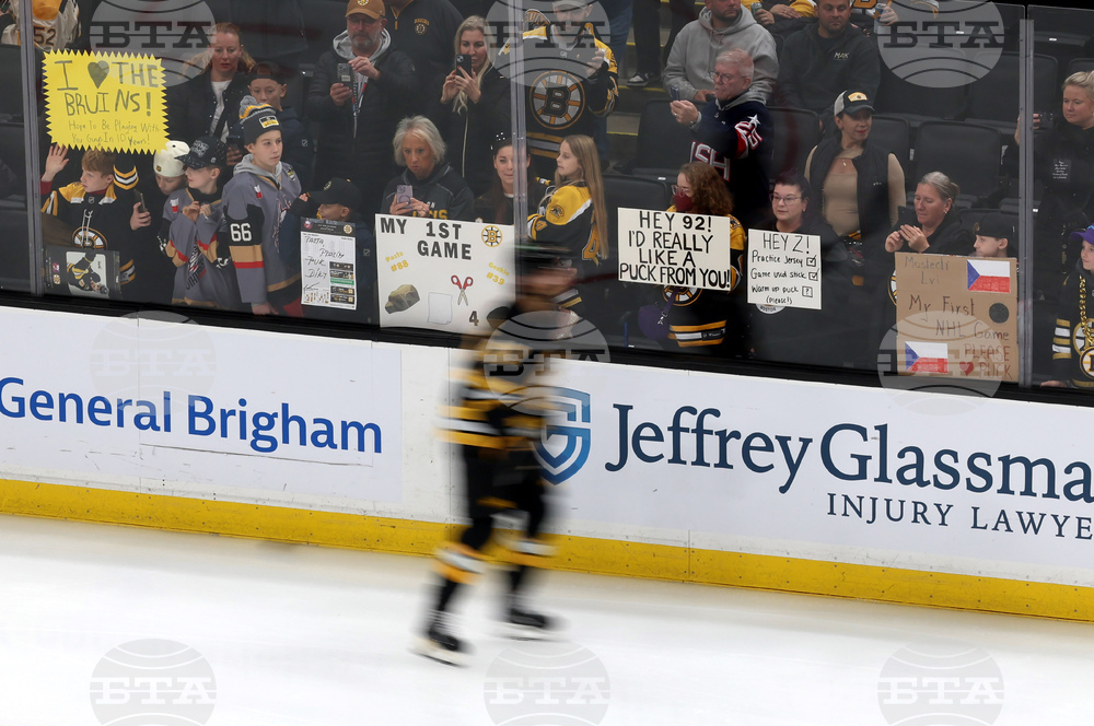 Islanders Bruins Hockey