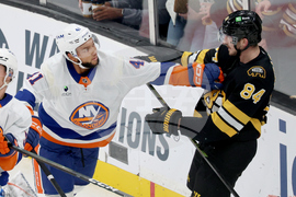 Islanders Bruins Hockey
