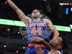 Knicks Bucks Basketball