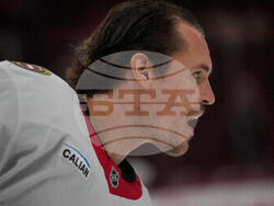 Senators Blackhawks Hockey