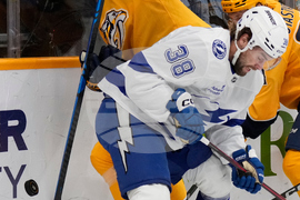 Lightning Predators Hockey