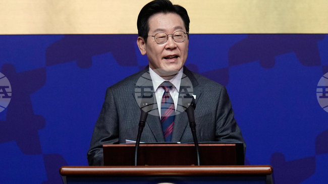 Южнокорейският президент предупреди за засилващите се по света протекционизъм и национализъм 