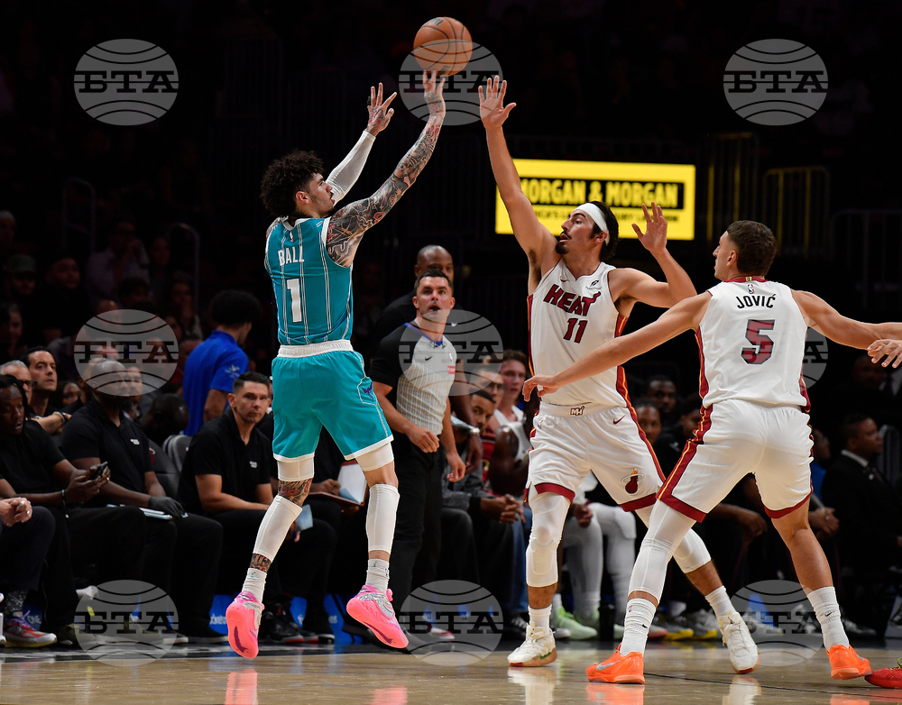 Charlotte Miami Basketball