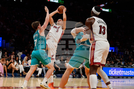 Charlotte Miami Basketball