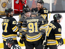 Islanders Bruins Hockey