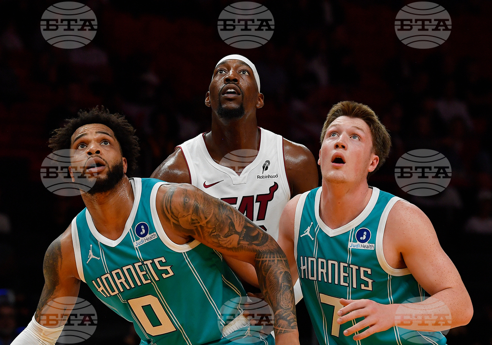 Charlotte Miami Basketball