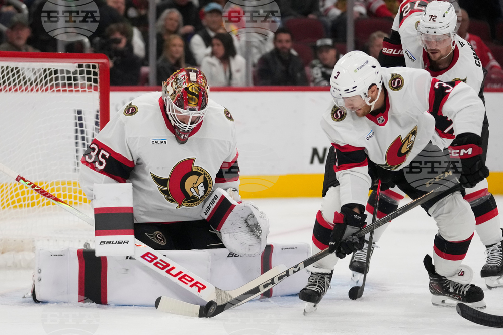 Senators Blackhawks Hockey