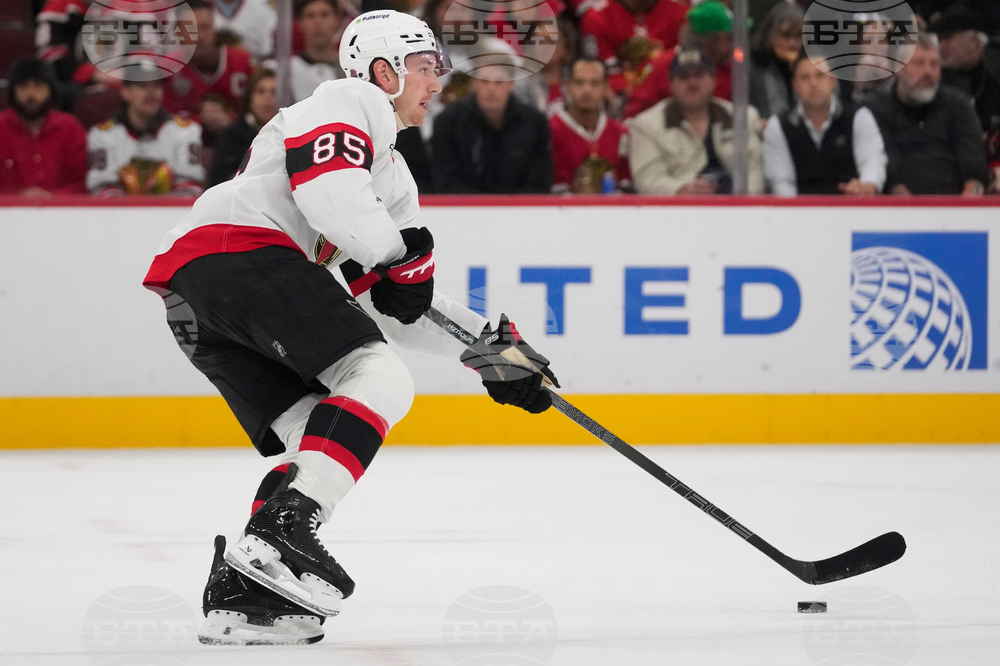 Senators Blackhawks Hockey