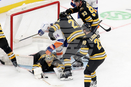 Islanders Bruins Hockey
