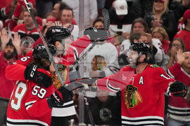 Senators Blackhawks Hockey