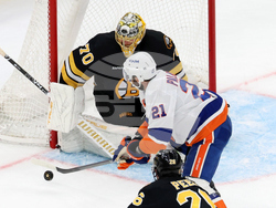 Islanders Bruins Hockey