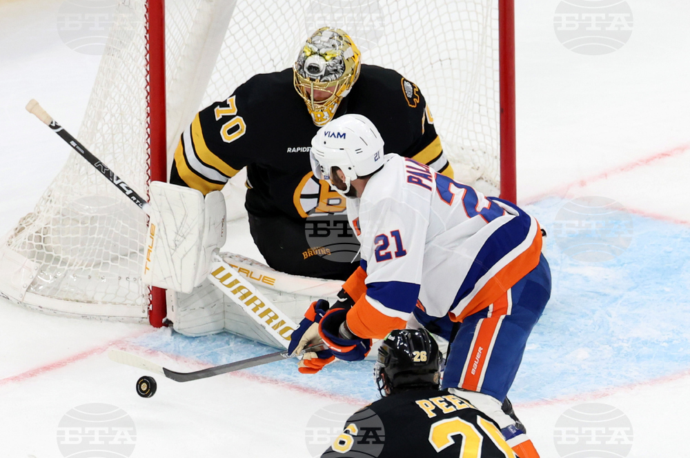 Islanders Bruins Hockey