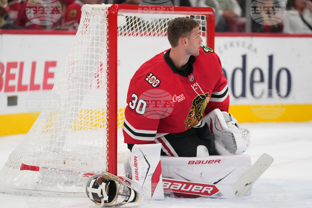 Senators Blackhawks Hockey