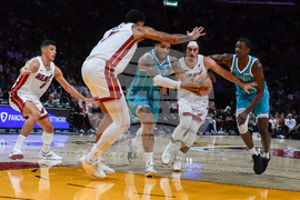 Charlotte Miami Basketball