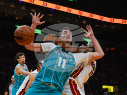 Charlotte Miami Basketball