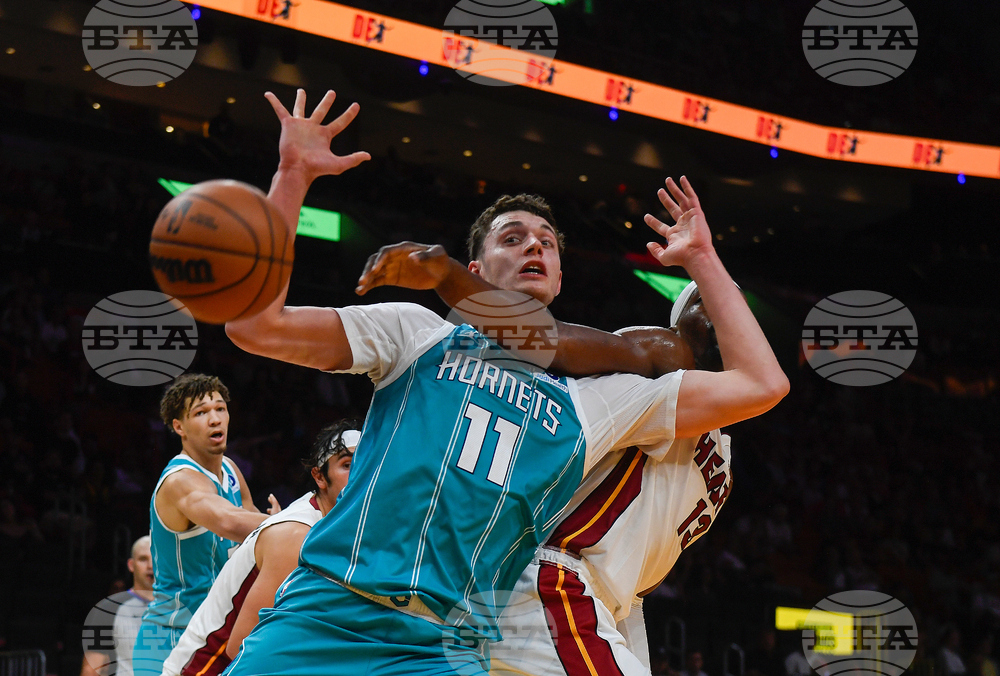 Charlotte Miami Basketball