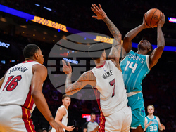 Charlotte Miami Basketball