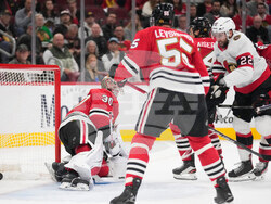 Senators Blackhawks Hockey