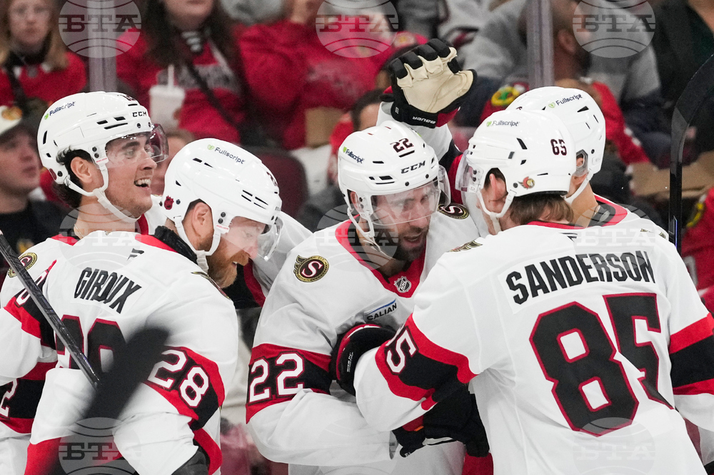 Senators Blackhawks Hockey