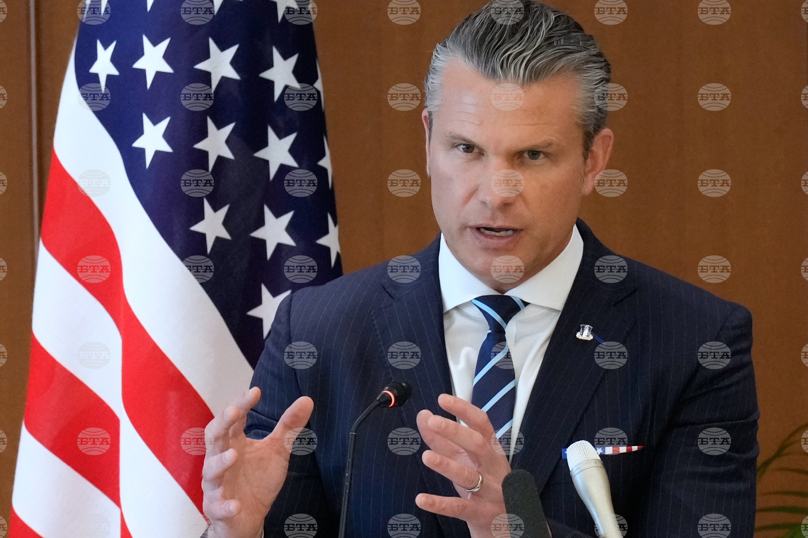 Ameriški obrambni minister Pete Hegseth obiskal Vietnam in potrdil partnerstvo med Washingtonom in Hanojem