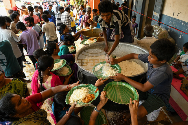 Очаква се глобалният внос на храни да нарасне с 8 на сто през 2025 г., прогнозира ФАО