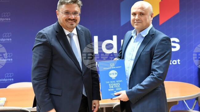 BTA Director General Valchev Meets with Moldpres Director Hadei in Chisinau