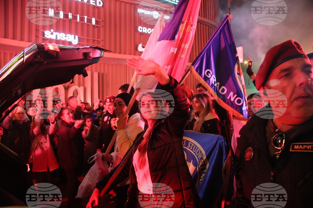 Студенти от Нови Пазар извървяха повече от 300 км пеша в навечерието на годишнината от трагедията в Нови Сад 