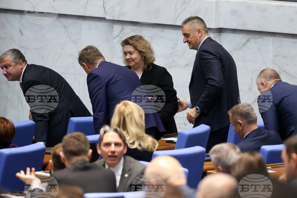 Депутатите включиха в дневния ред за днес точка за избор на председател на Народното събрание 