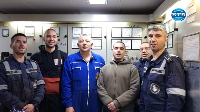 Members of Bulgarian Antarctic Expedition Answer Students' Questions