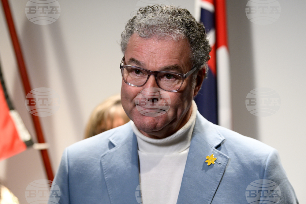 Australia-History Exam Fiasco