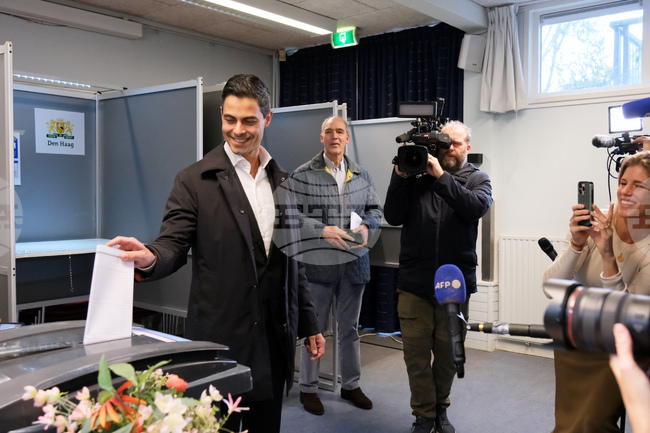 Exit Poll Shows Surprising Winner in Netherlands Early Parliamentary Elections