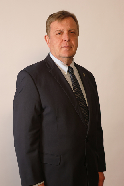 Красимир Каракачанов: Нужен е държавен план. Не можем да допуснем криза с горивата