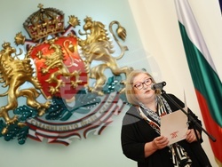 Сборник „Азбука. Език. Идентичност“ - представяне - Вася Велинова