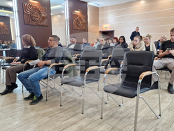 Нови пазар - въвеждане на еврото - информационна среща